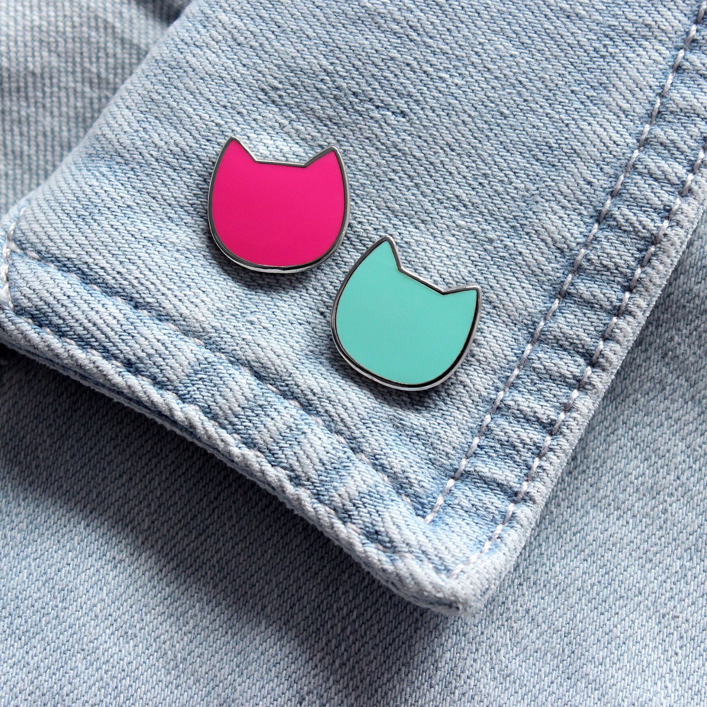 Mini Cat Enamel Pin Badge - Turquoise