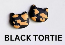 Clay Cat Head Stud Earrings