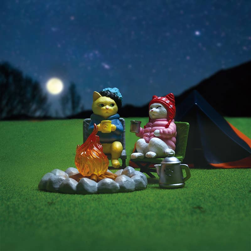 Campfire Cat Figurine Japanese Blind Box