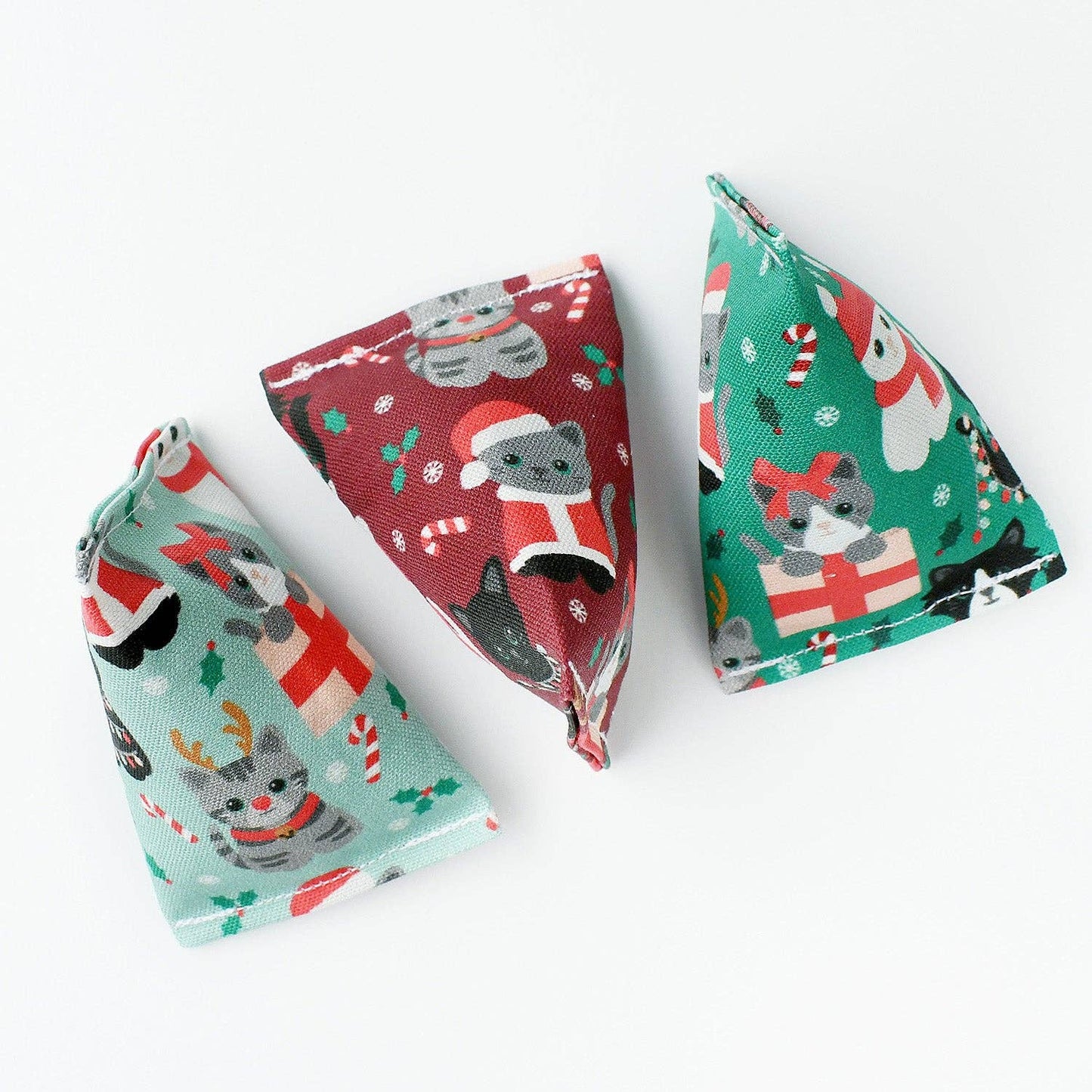 Chester and Pearl - Catnip Crinkle Pouncers Cat Toys (3pk, Christmas)