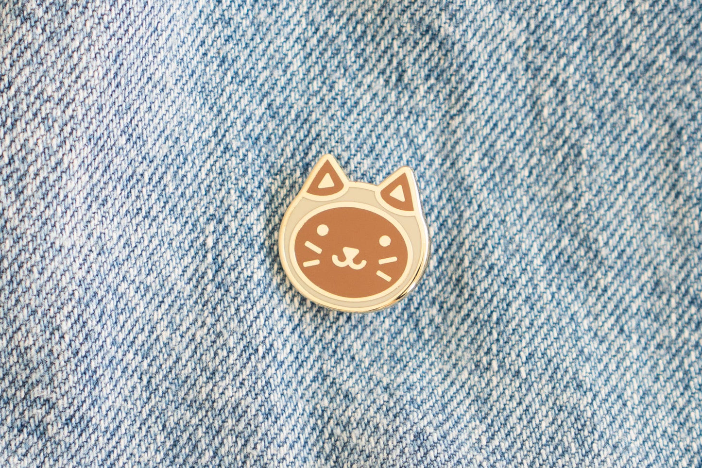 Siamese Kitty Cat Head Enamel Pin