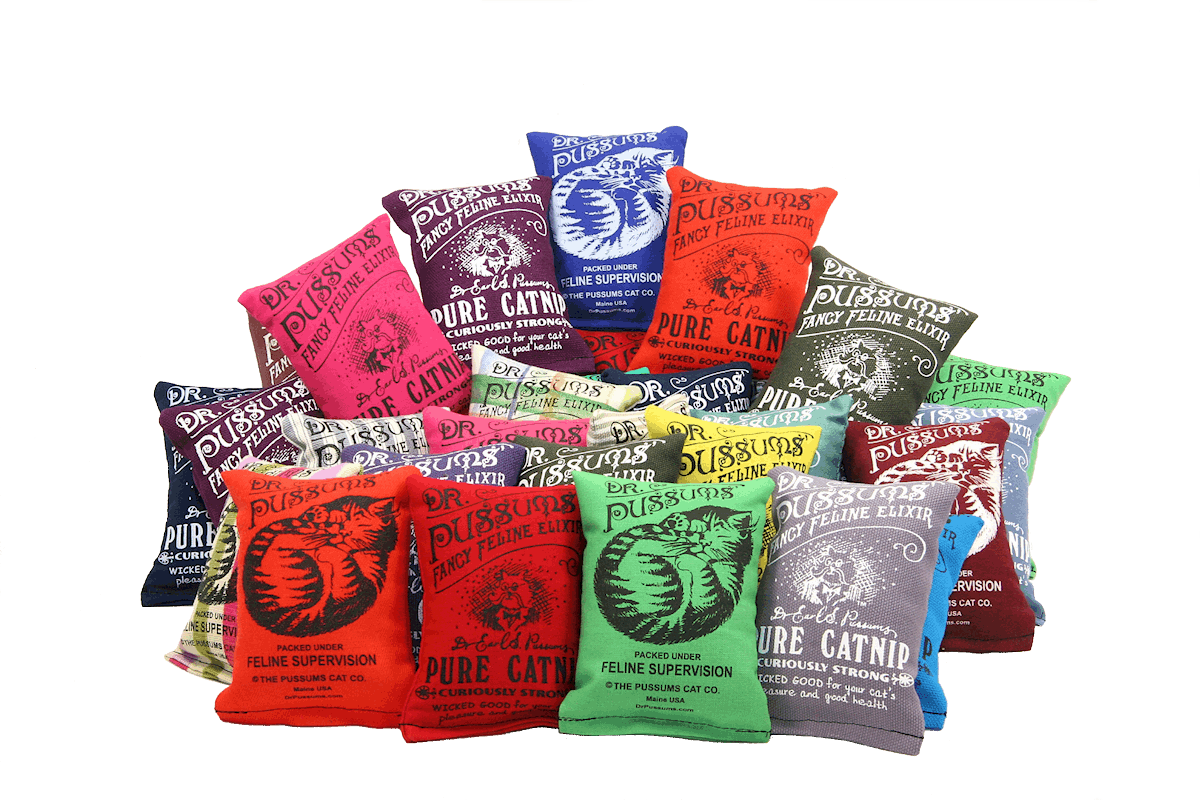 Regular Logo Catnip Pillow Catnip Toy (Assorted Colors)