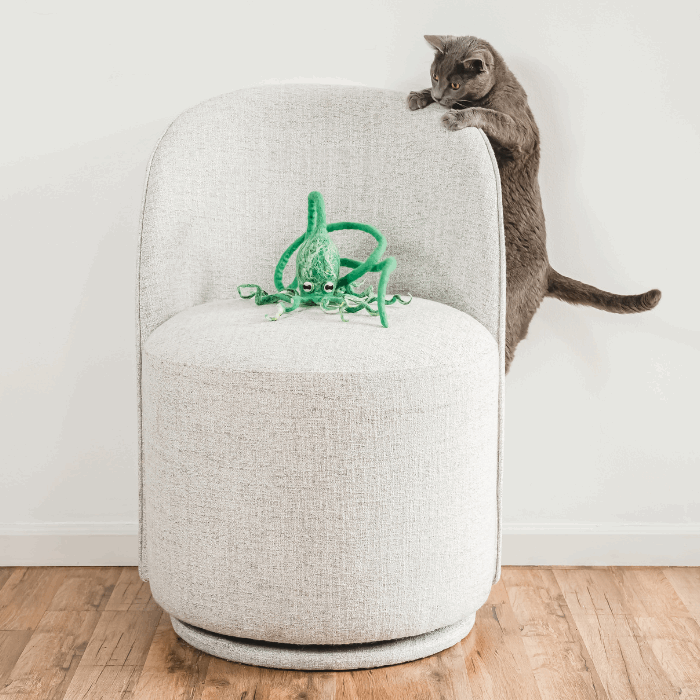 Wool Octopus Cat Toy with 4-Foot Tether (Sea Kelp Green)